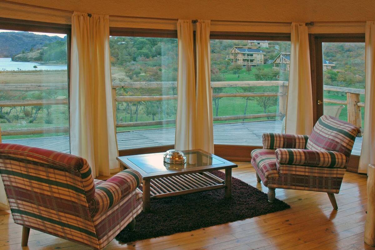 studio suite | 1 bedroom, premium bedding, down duvets, laptop workspace