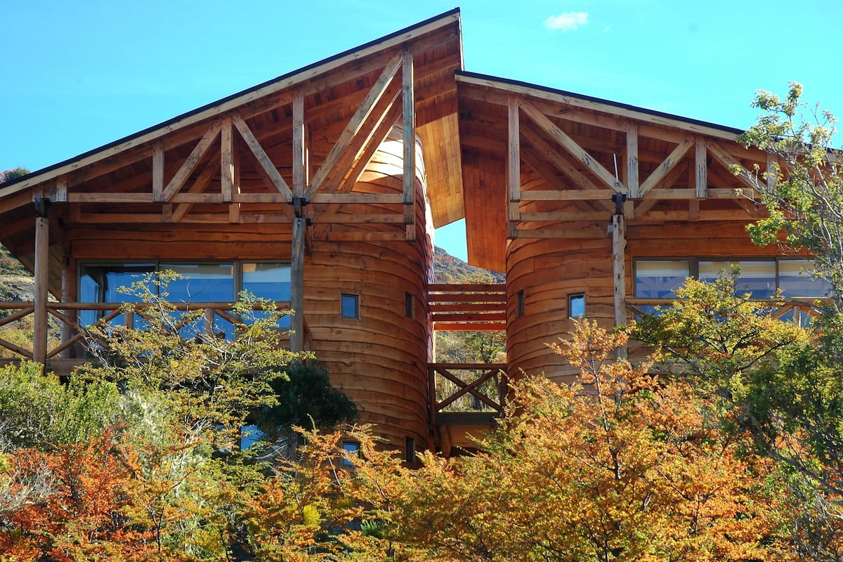 design room | 1 bedroom, premium bedding, down duvets, laptop workspace