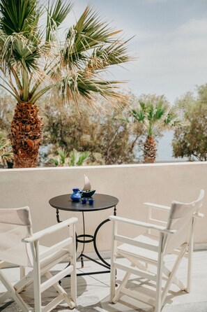 雙人房, 海景 (Upstairs) | 房內夾萬、獨特設計、獨特裝修、書桌