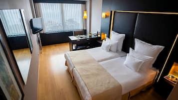 Standard Deluxe Room with City View