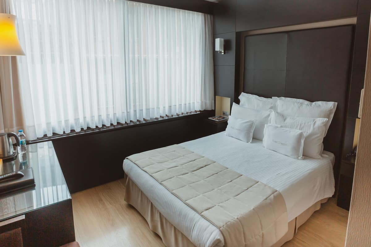 1 habitación, minibar, caja de seguridad en la habitación y escritorio