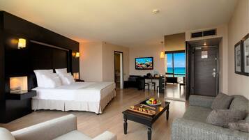 Junior Suite, 1 Bedroom | Living area | Plasma TV
