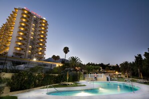 Front of property – evening/night