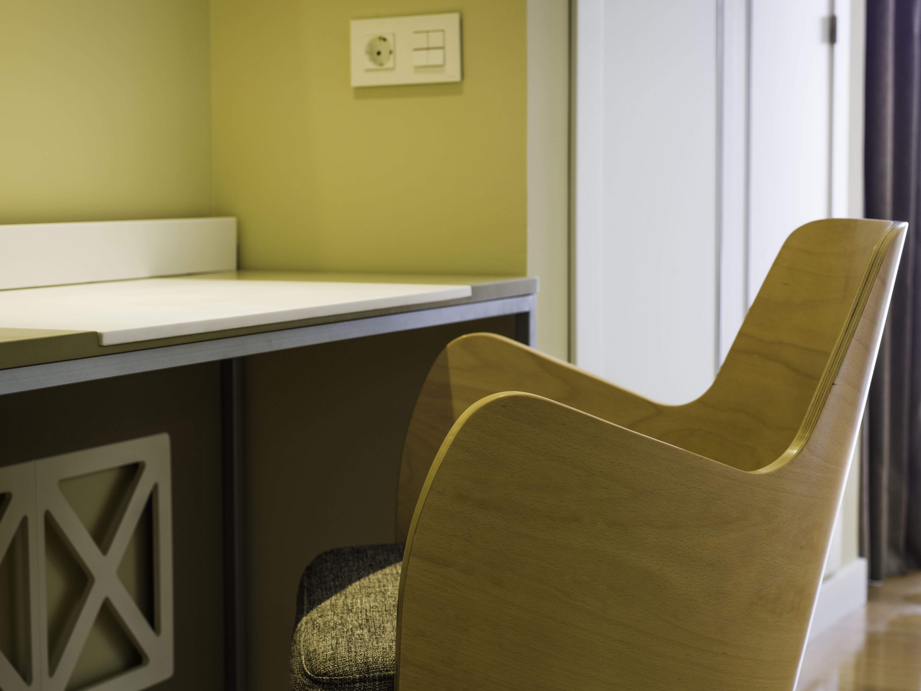 minibar, in-room safe, desk, free wifi