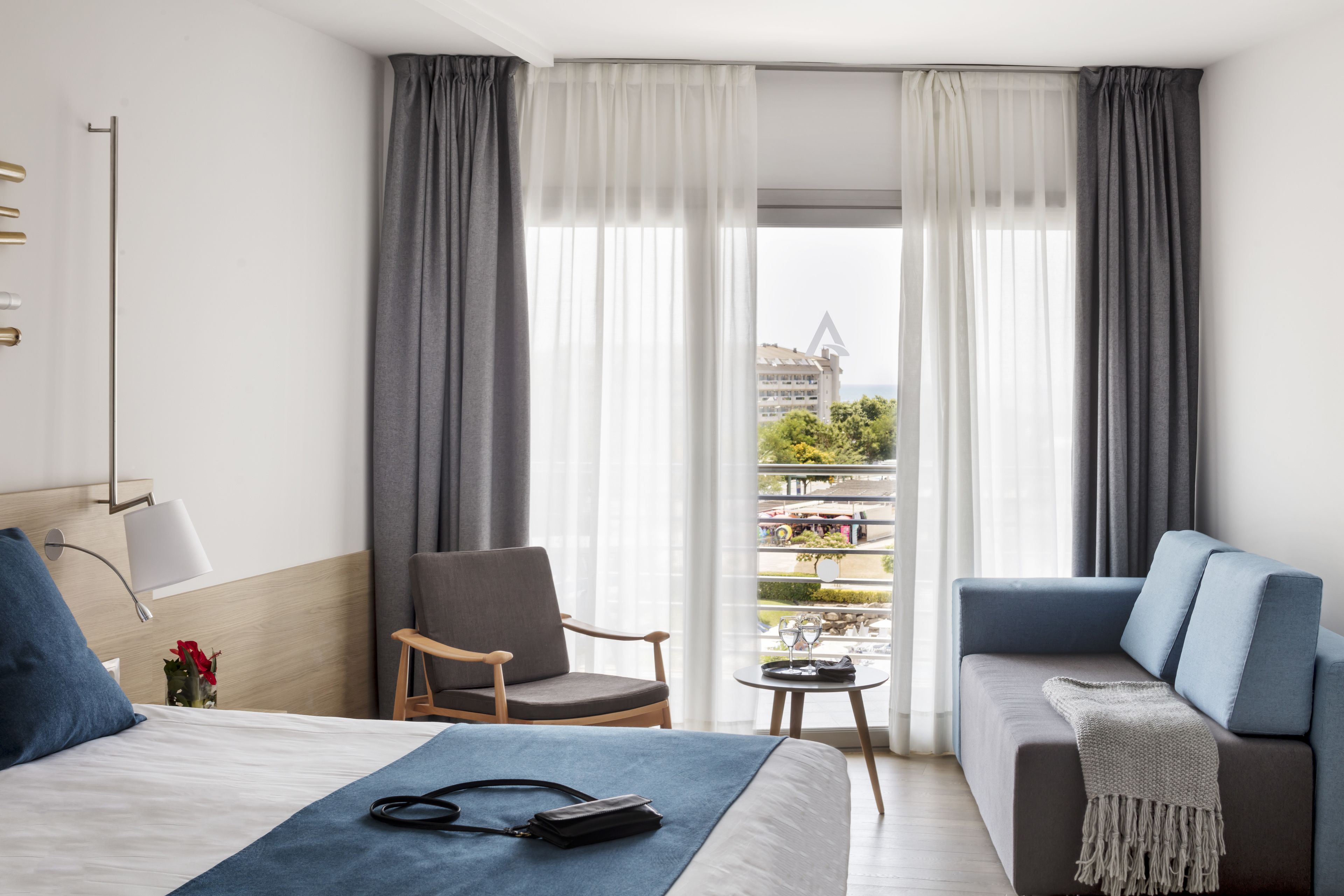 minibar, in-room safe, desk, blackout curtains