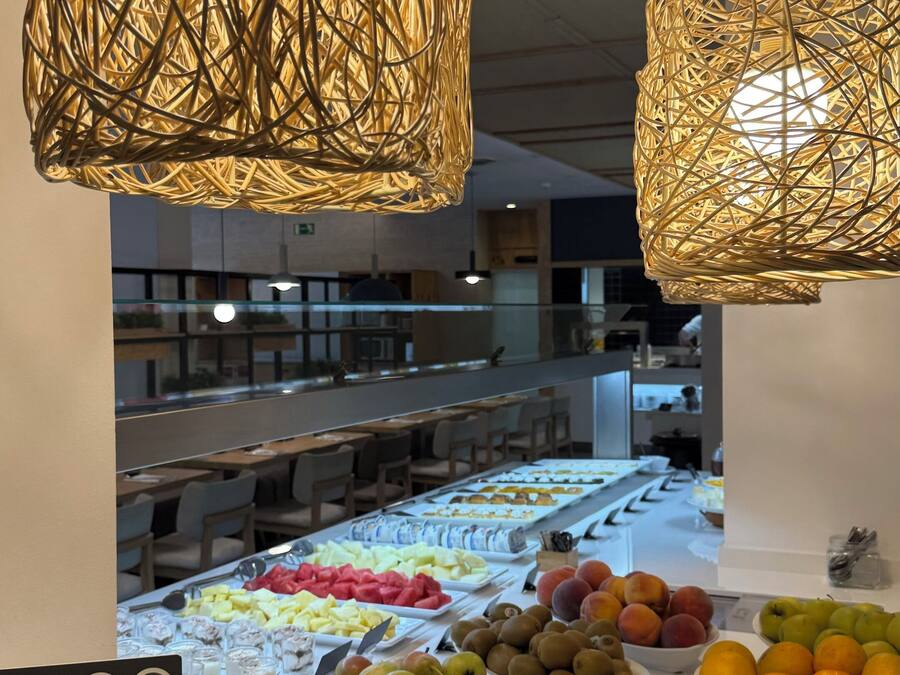 Breakfast, lunch and dinner served