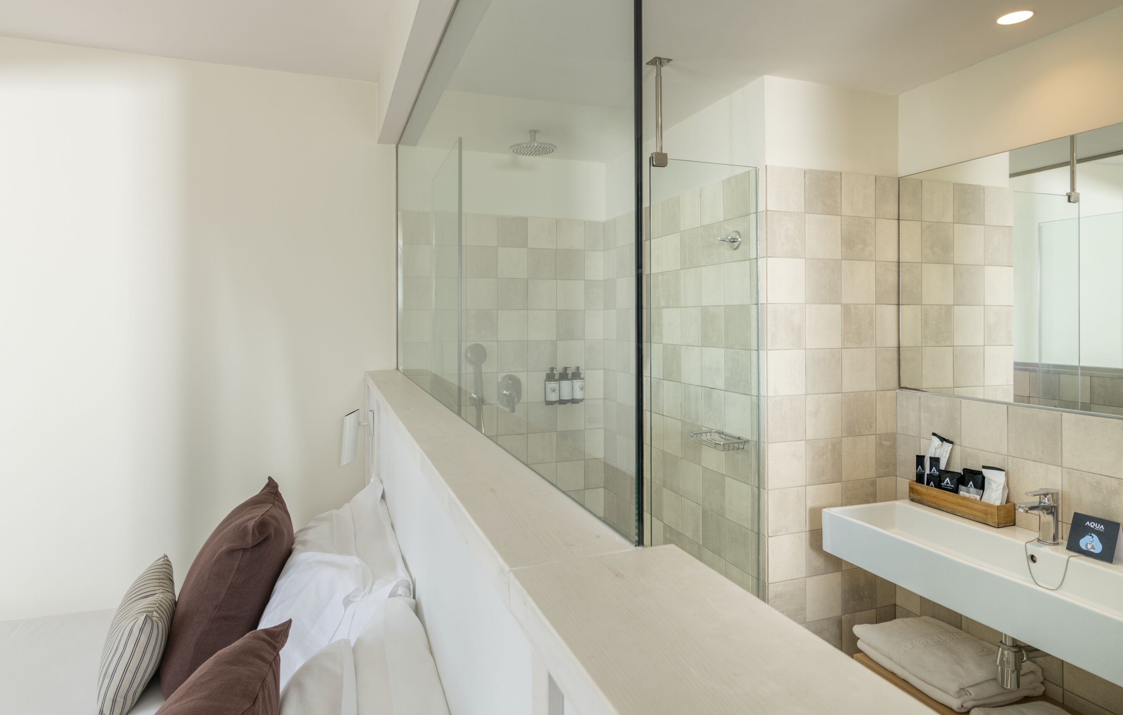 Photo - AQUA Hotel Bertran Park
