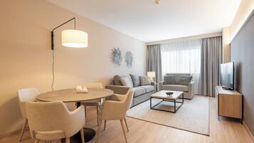 In-room safe, desk, free WiFi, bed sheets