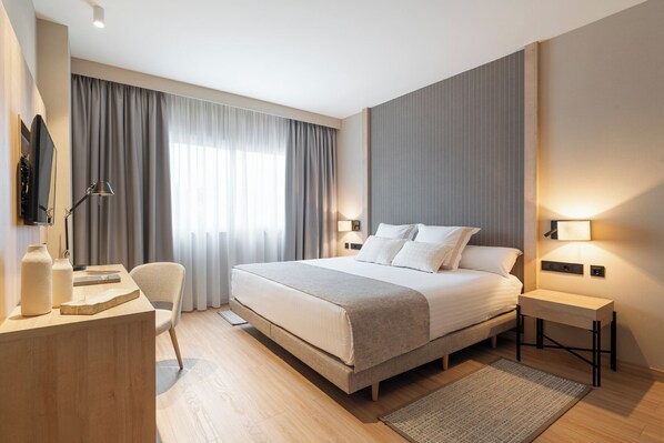 In-room safe, desk, free WiFi, bed sheets