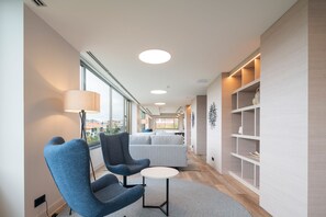 Flat-screen TV - Aparthotel Attica21 As Galeras (Oleiros)