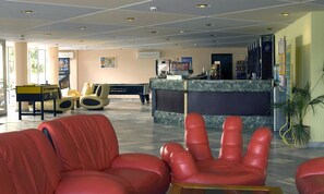 Bar (in der Unterkunft)