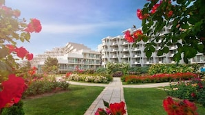 Property grounds - Laguna Mare Hotel - All Inclusive (Albena)