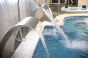 Sauna, hot tub, Turkish bath, body treatments, body wraps, body scrubs