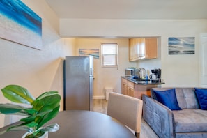 Condo, 2 Queen Beds | Living area - Camelot Beach Suites (Clearwater Beach)