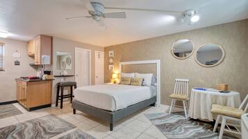 1 bedroom, individually decorated, individually furnished