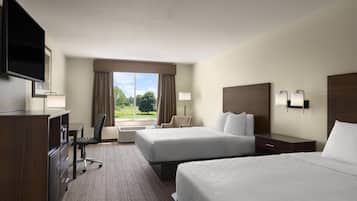 Standard Room, 2 Queen Beds, Refrigerator & Microwave, Golf View