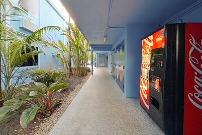 Rodeway Inn & Suites Fort Lauderdale Airport & Cruise Port