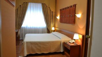 Individually furnished, desk, soundproofing, cribs/infant beds
