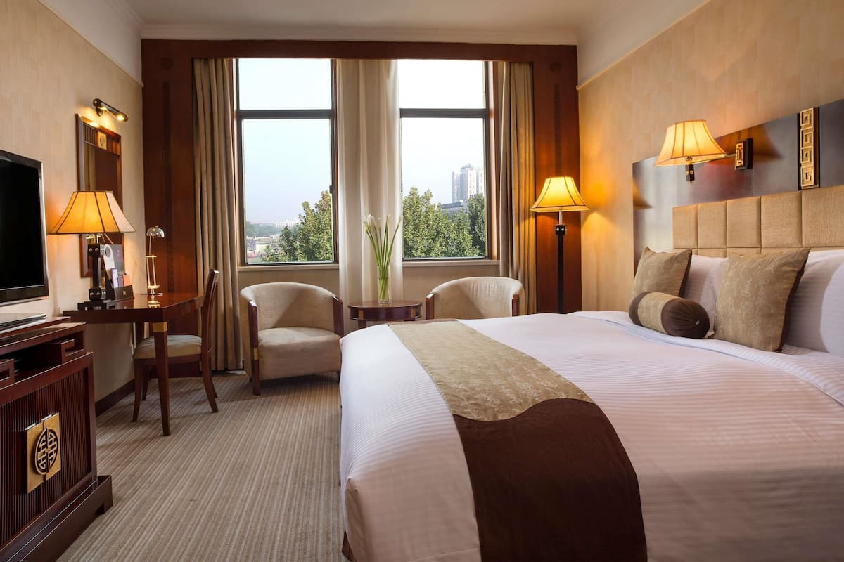 Phòng Superior, 1 giường cỡ king | 1 phòng ngủ, minibar, két bảo mật tại phòng, bàn