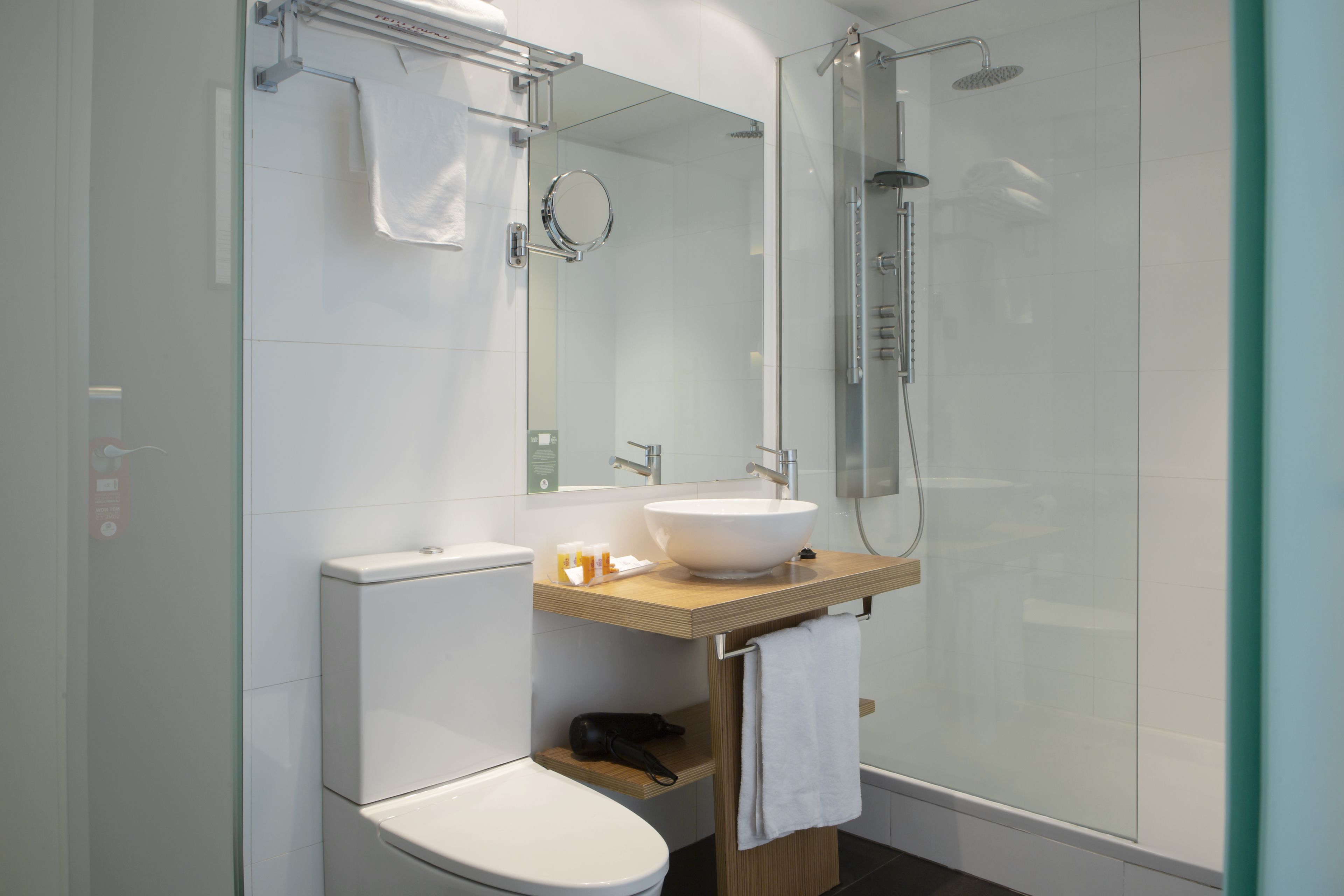 minibar, in-room safe, desk, soundproofing