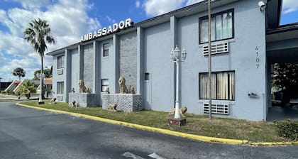 Ambassador Inn