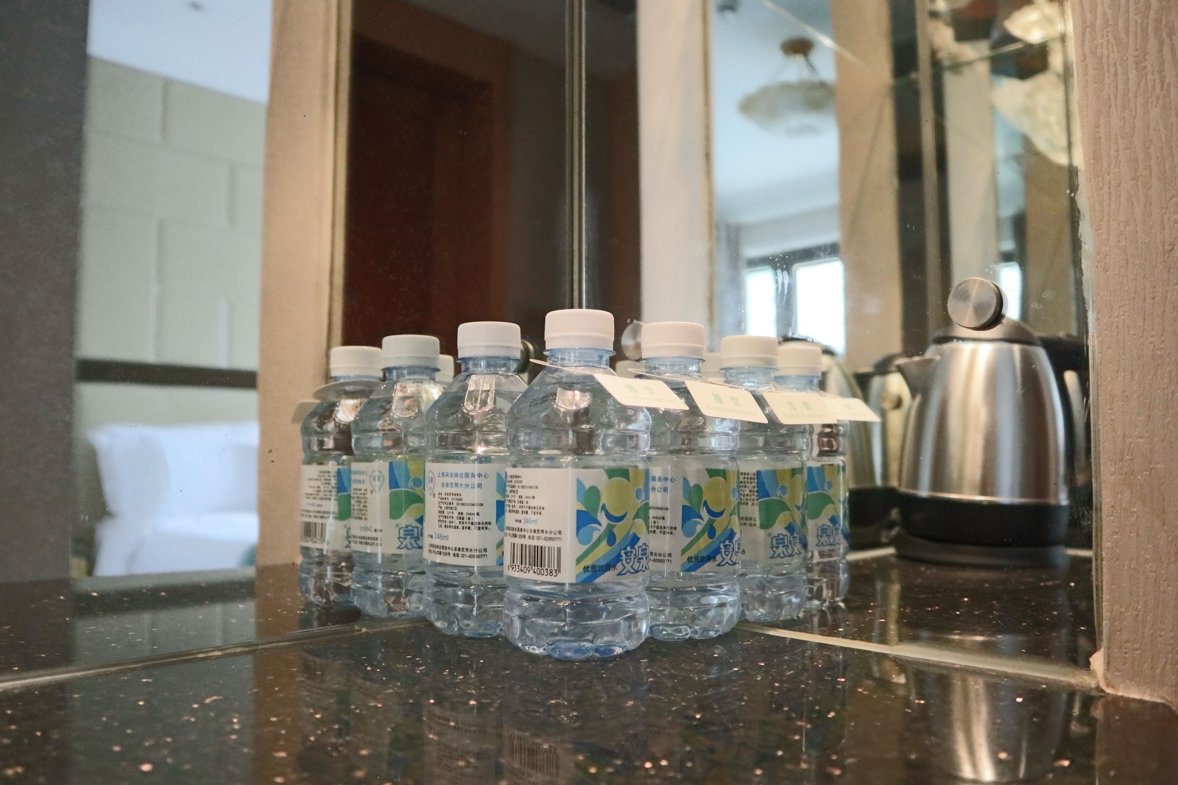 superior twin room | minibar, in-room safe, desk, iron/ironing board