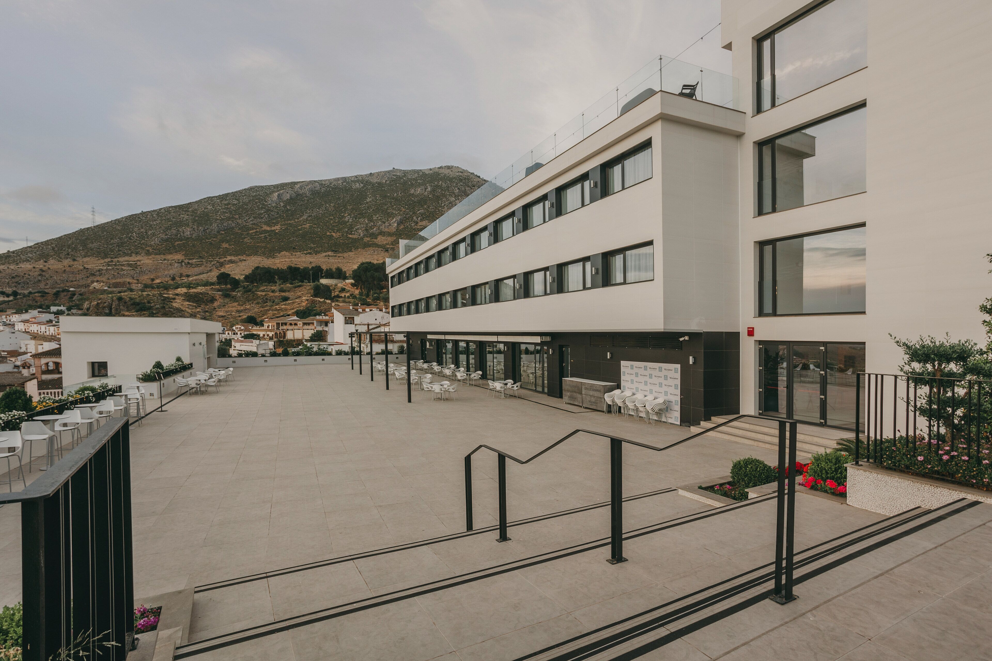 2 restaurantes, culinária japonesa