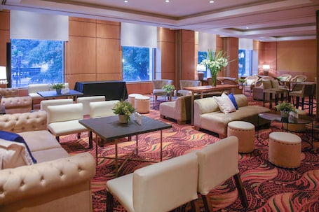 Lobby sitting area. Hotel Alejandro I, Affiliated by Meliá