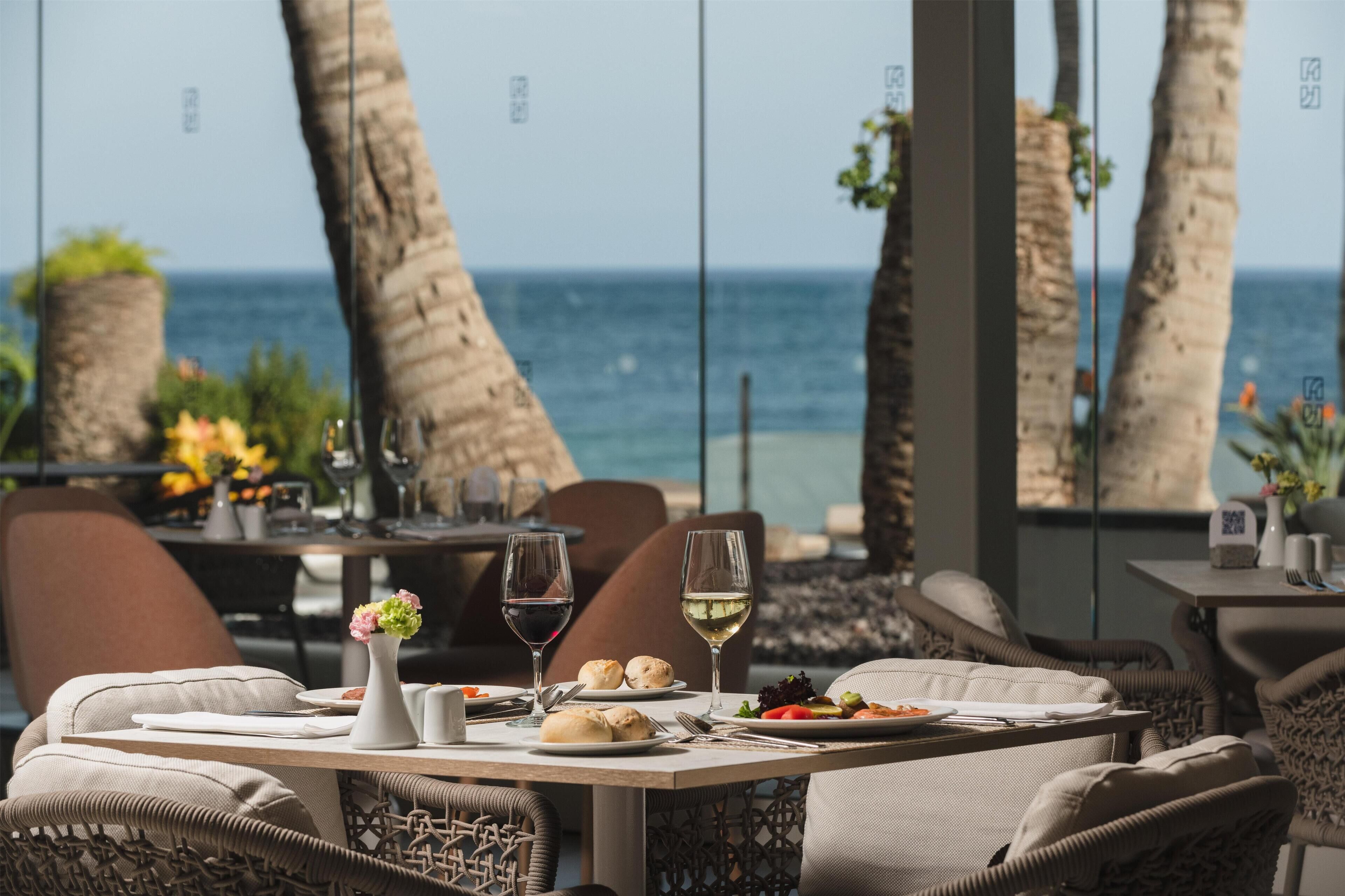 Frühstück und Abendessen