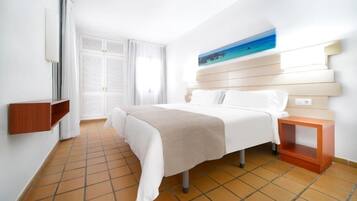 In-room safe, individually decorated, individually furnished, bed sheets