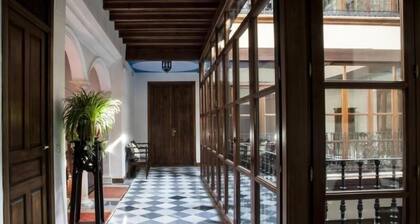 Hotel Alvar Fañez