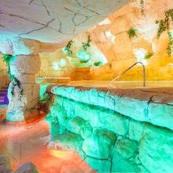 Sauna, tab panas, bilik wap, mandi tangas / hammam, hidroterapi