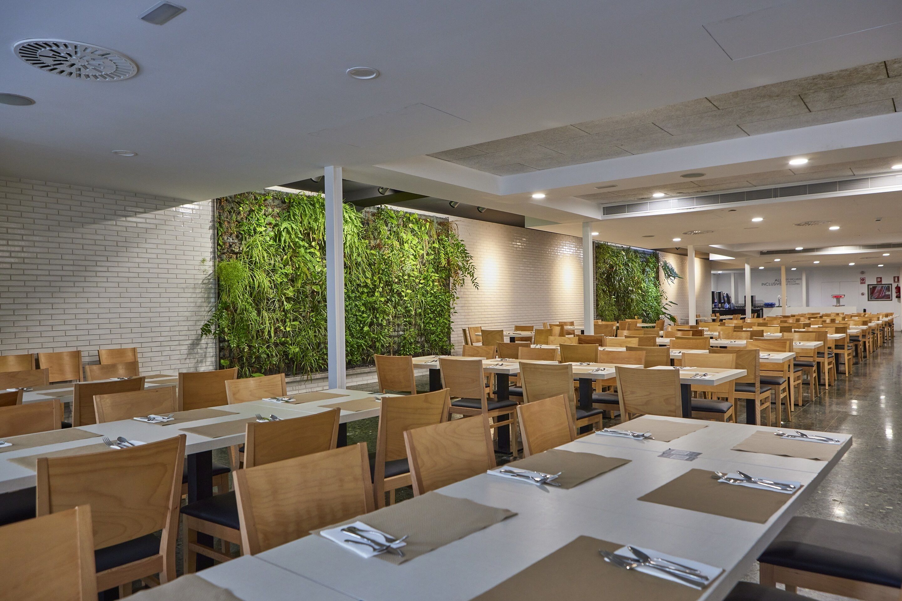 Daily buffet breakfast (EUR 15 per person)