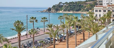 Chambre Double, balcon, vue mer