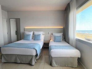 Comfort Double Room, 1 Bedroom, Balcony, Sea View | Desk, free cots/infant beds, free WiFi, bed sheets - Hotel Excelsior (Lloret de Mar)