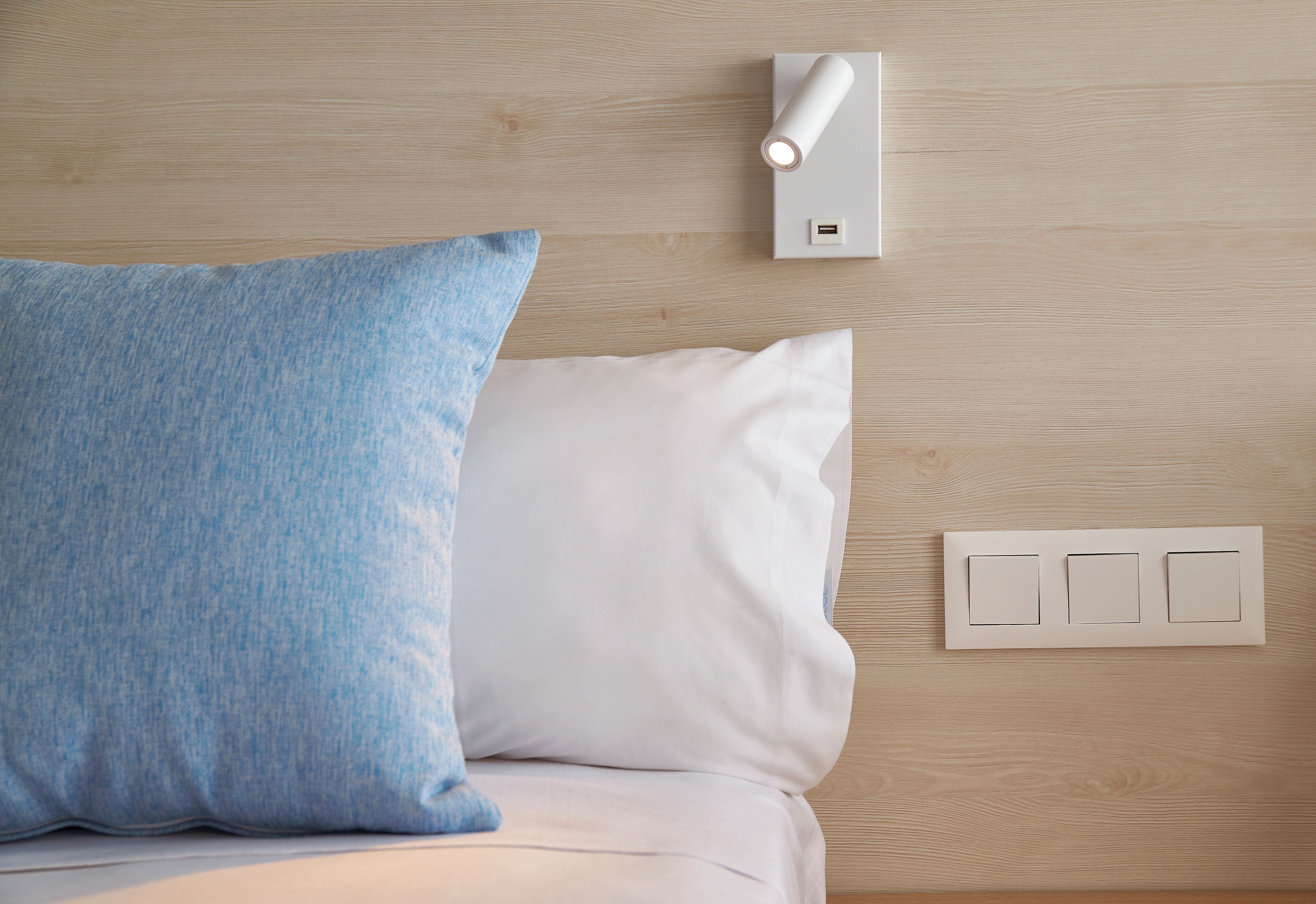 Photo - URH Excelsior