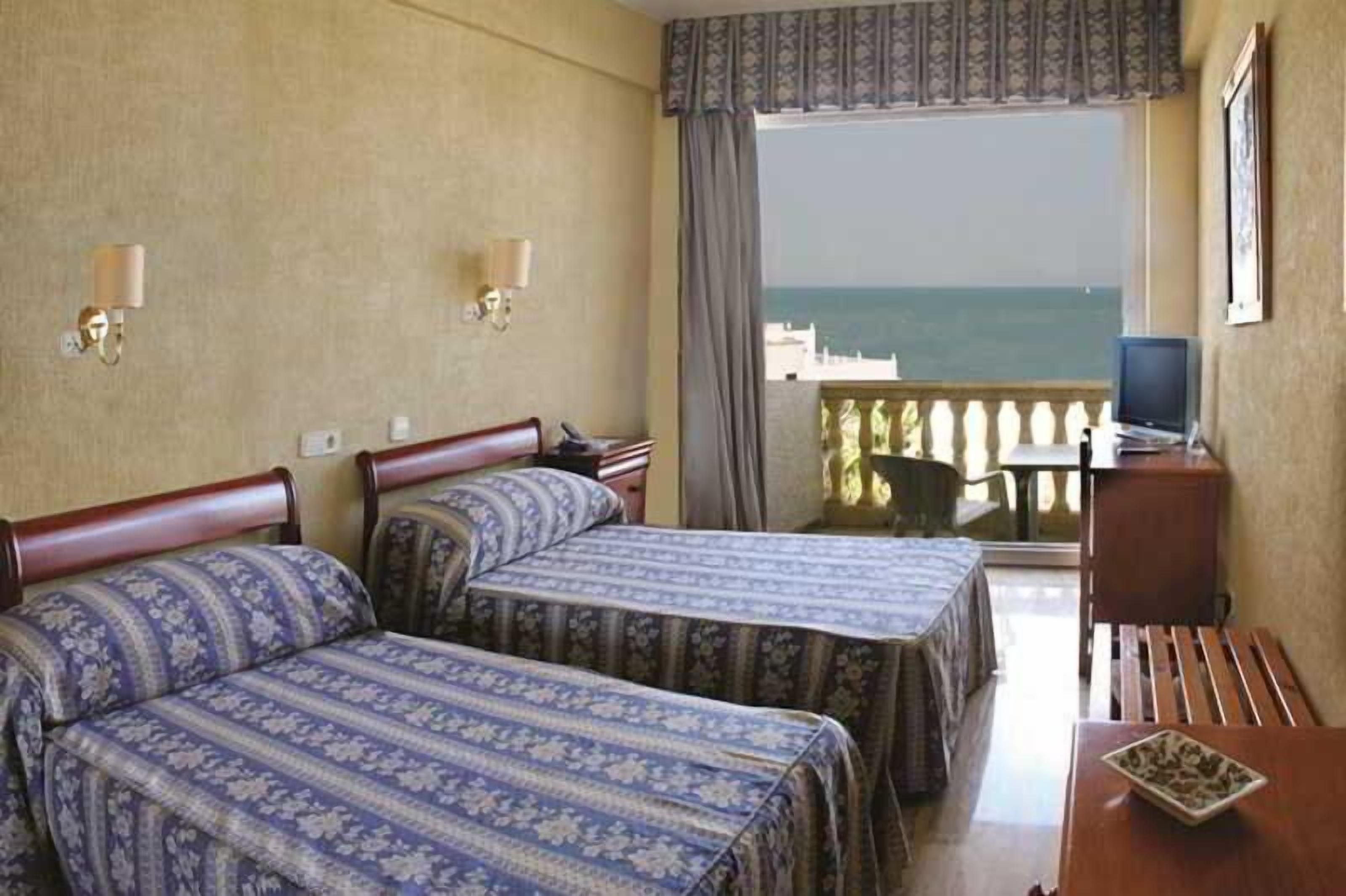 In-room safe, desk, free cots/infant beds, rollaway beds