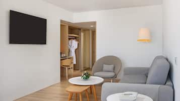 Minibar, in-room safe, desk, blackout drapes