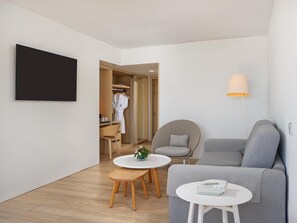 Minibar, in-room safe, desk, blackout curtains - Don Gregory by Dunas, Adults Only (San Bartolomé de Tirajana)
