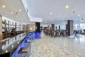 Bar (on property) - Hotel Best Cambrils (Cambrils)