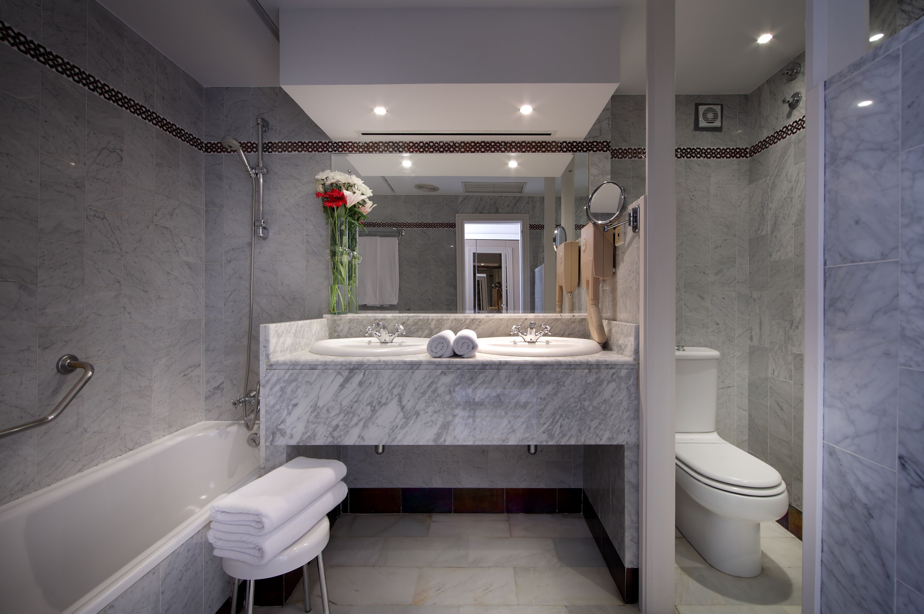 Foto - Hotel Abades Benacazon