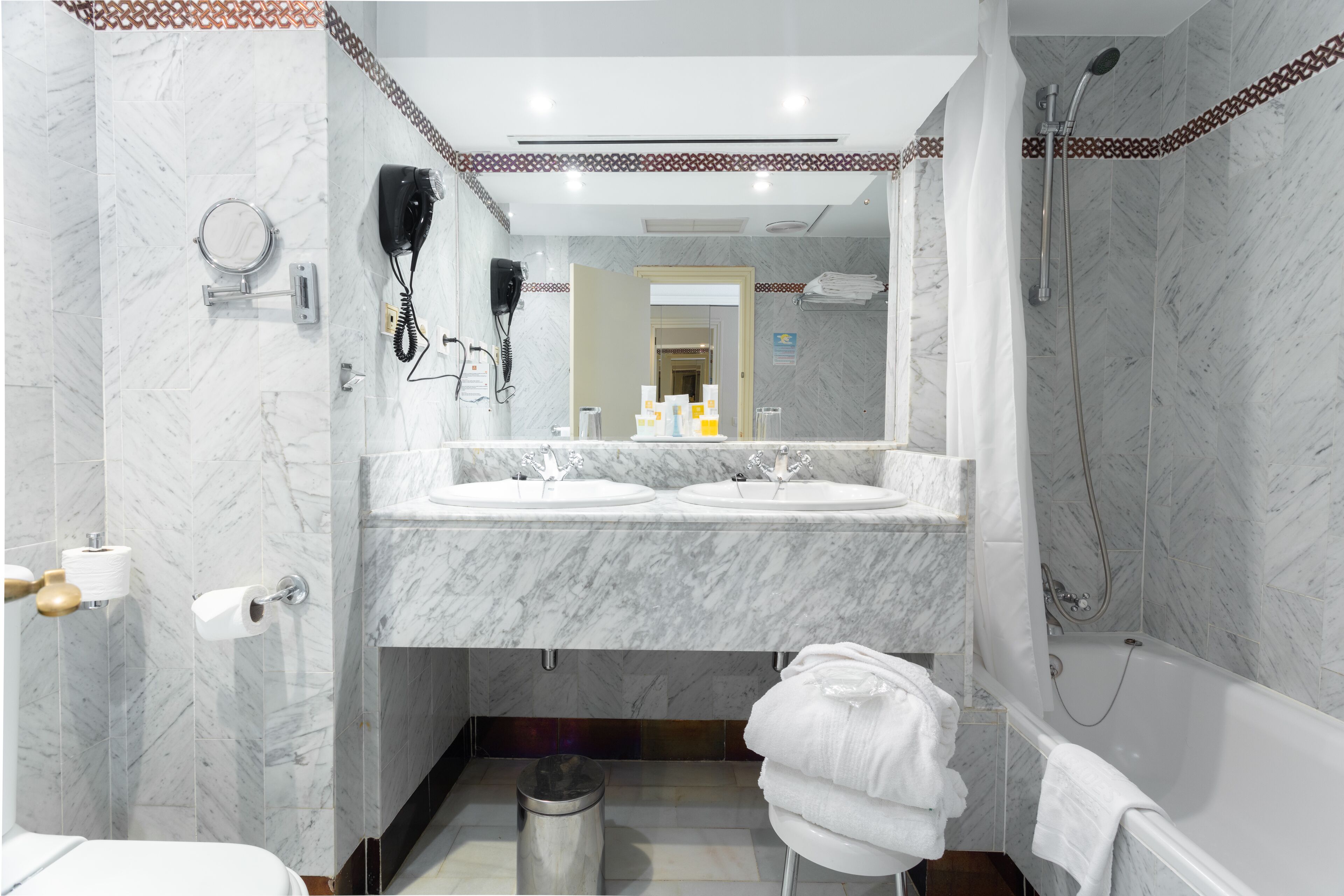 Foto - Hotel Abades Benacazon