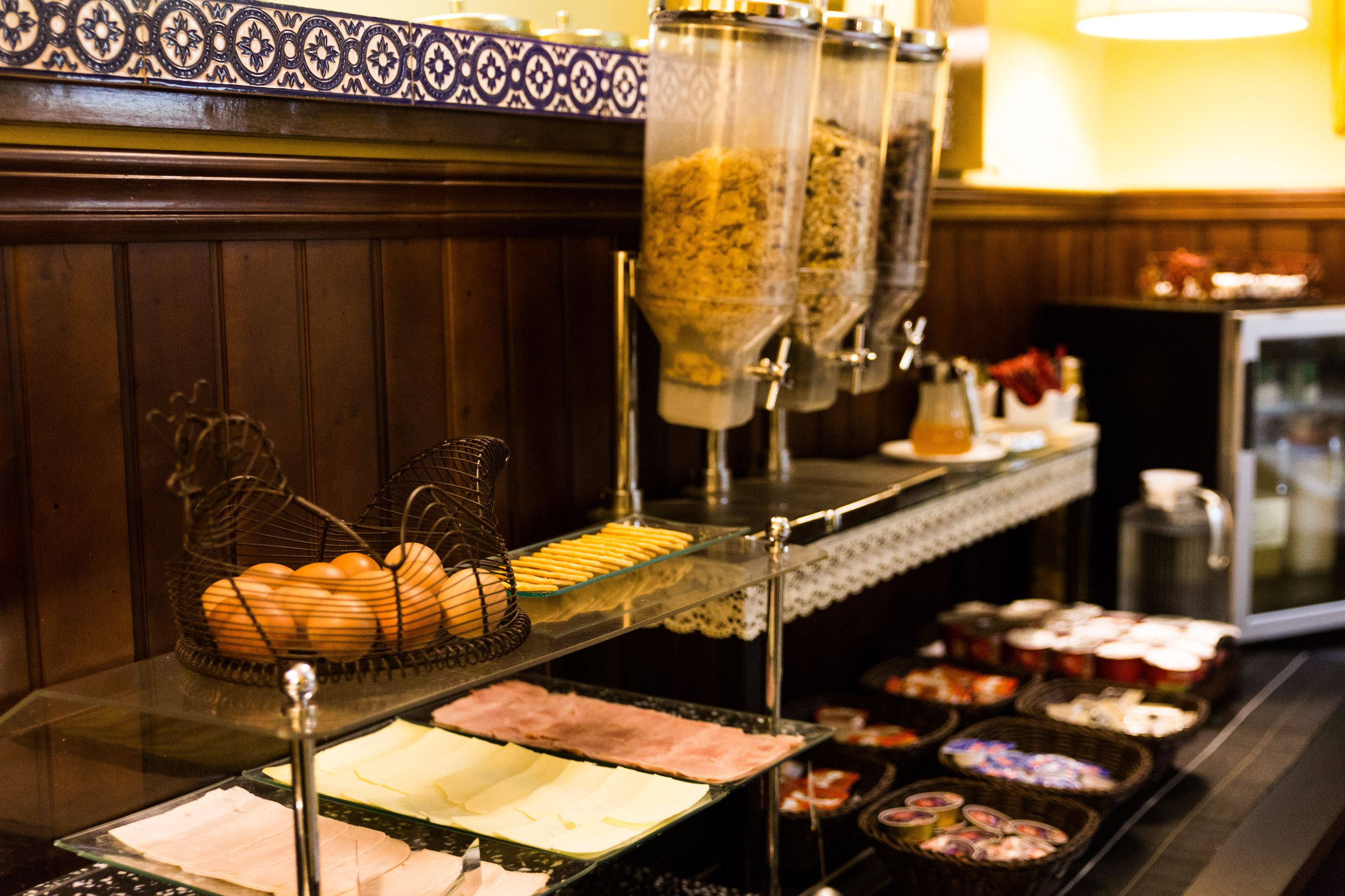 daily buffet breakfast (eur 10 per person)
