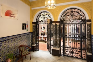 Exterior - Hotel Abanico Casa Palacio (Seville)