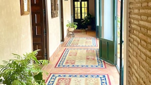رواق