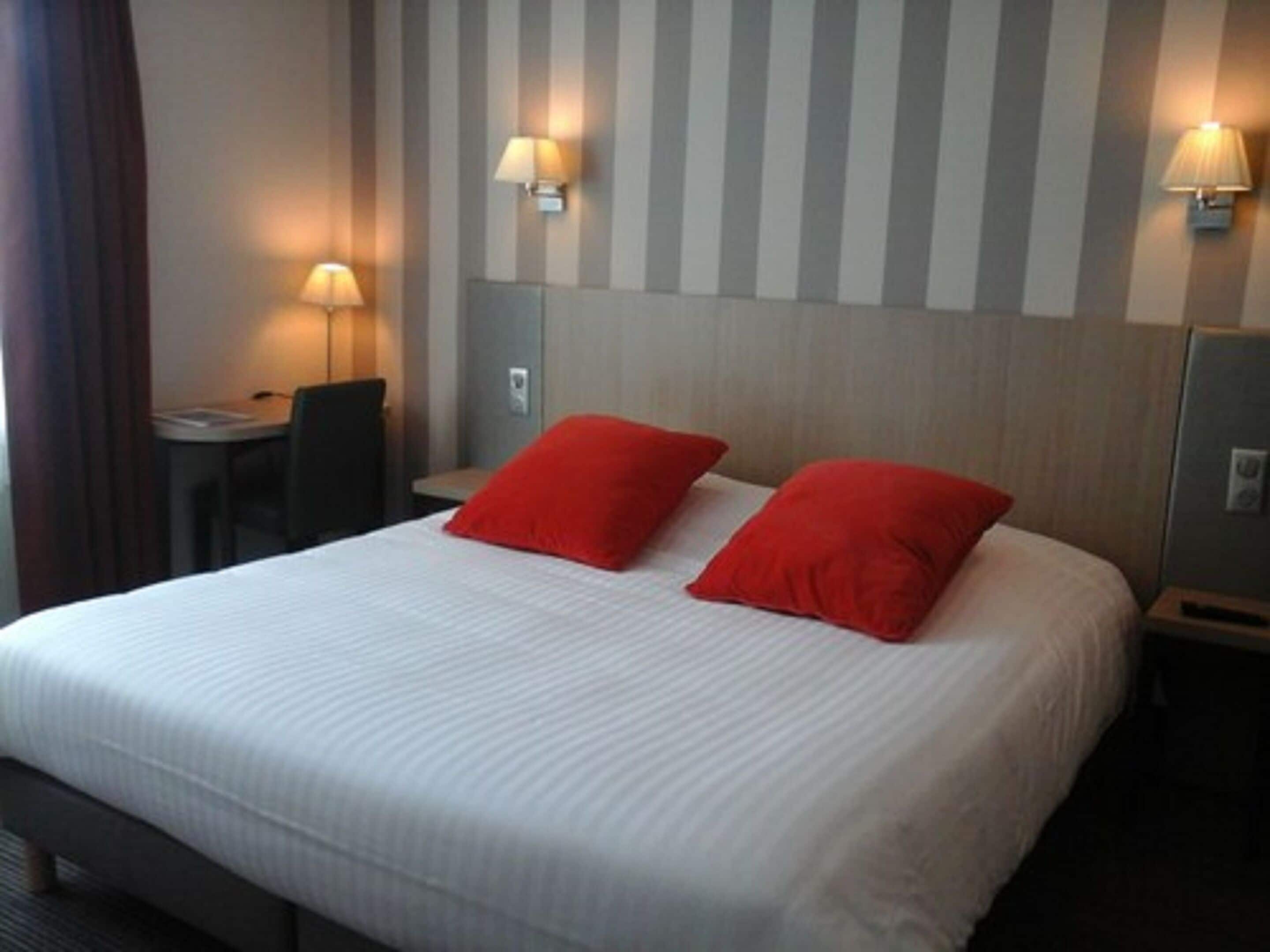 superior double room | pillow-top beds, in-room safe, desk, blackout curtains