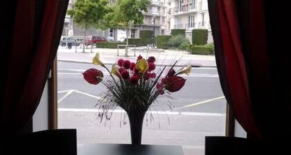 Hotel Carmin