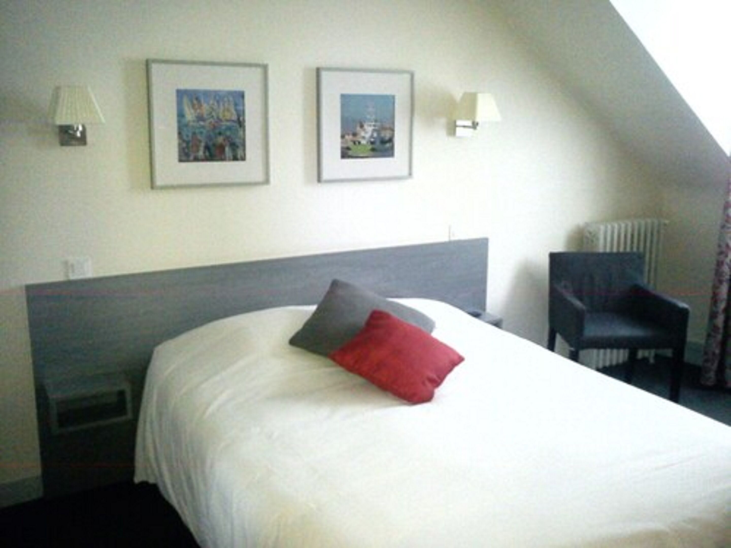 pillow-top beds, in-room safe, desk, blackout curtains