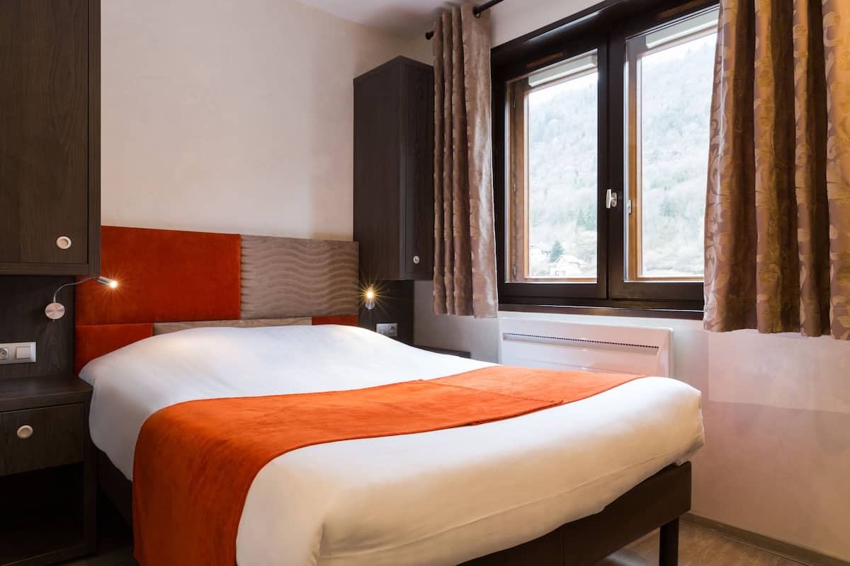 Superior Double Room (Forest) | Premium bedding, pillowtop beds, blackout drapes, soundproofing