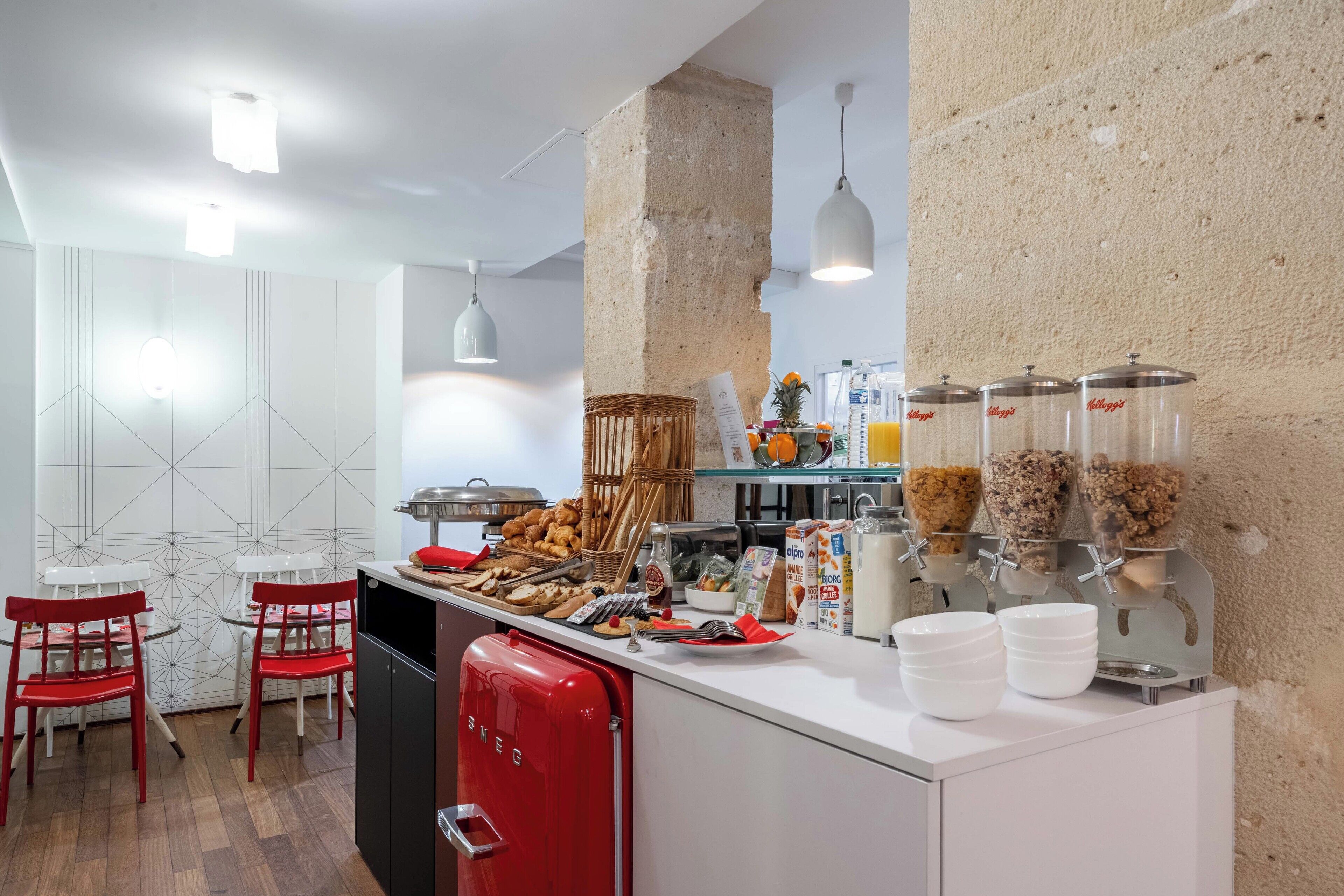 daily buffet breakfast (eur 14 per person)